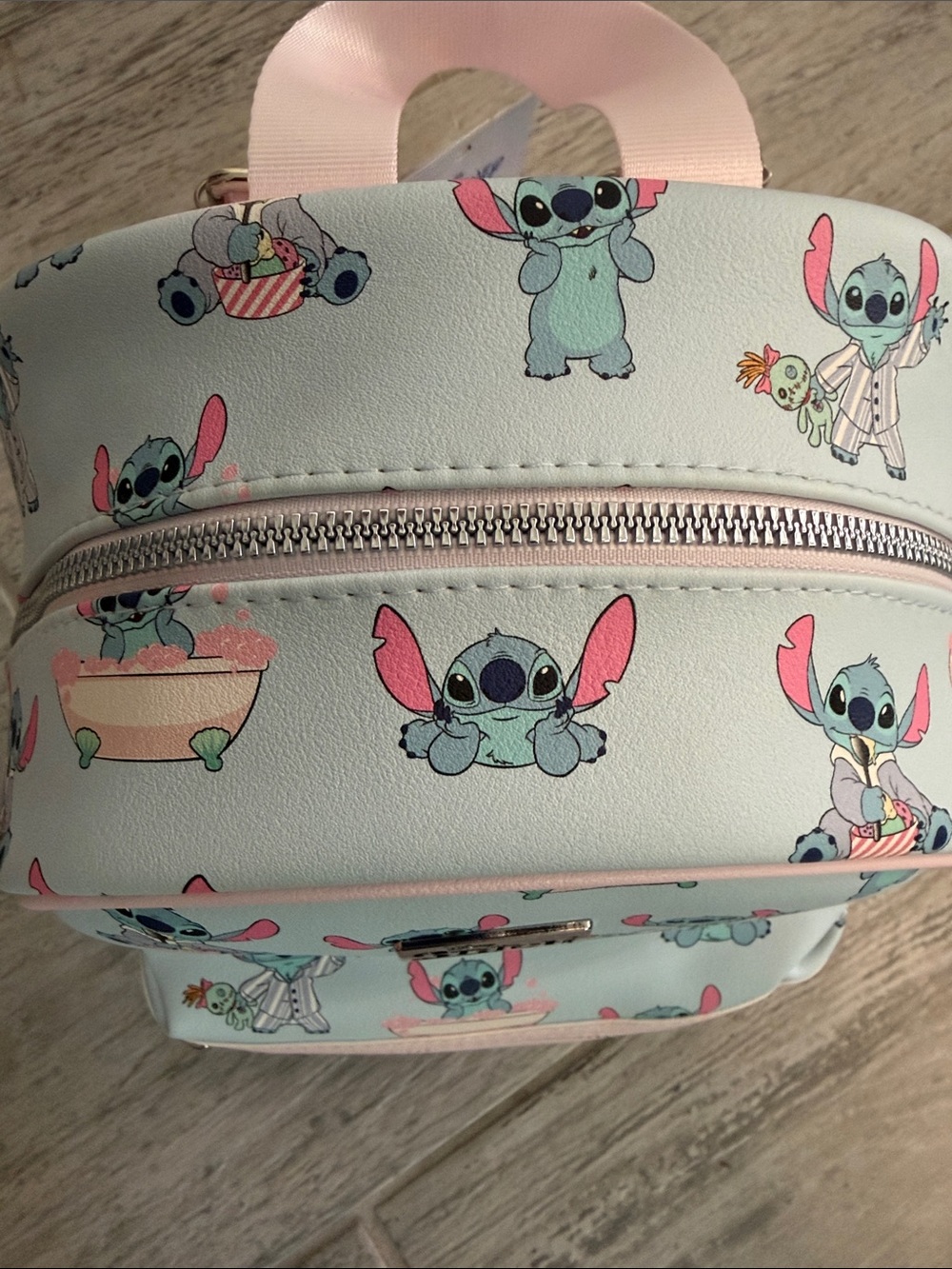 Disney Stitch Kids Small Backpack in Light Blue and Pink with Stitch Print NWT - Picture 3 of 6